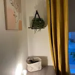 בית נופש Honeybee House רדקאר